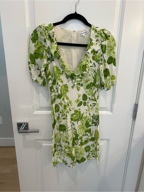 Reformation White and Green Floral V-Neck Puff Sleeve Tunic